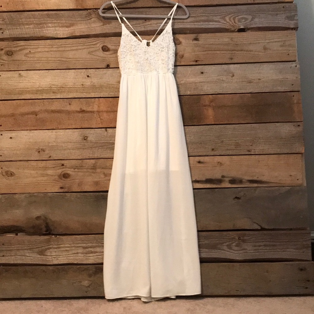 Long white dress